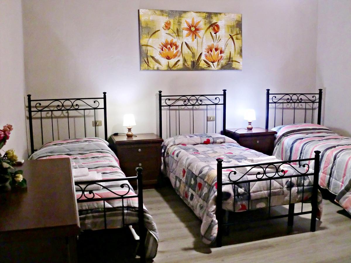 Tuscan Sun Holiday Apartments Λούκα Δωμάτιο φωτογραφία
