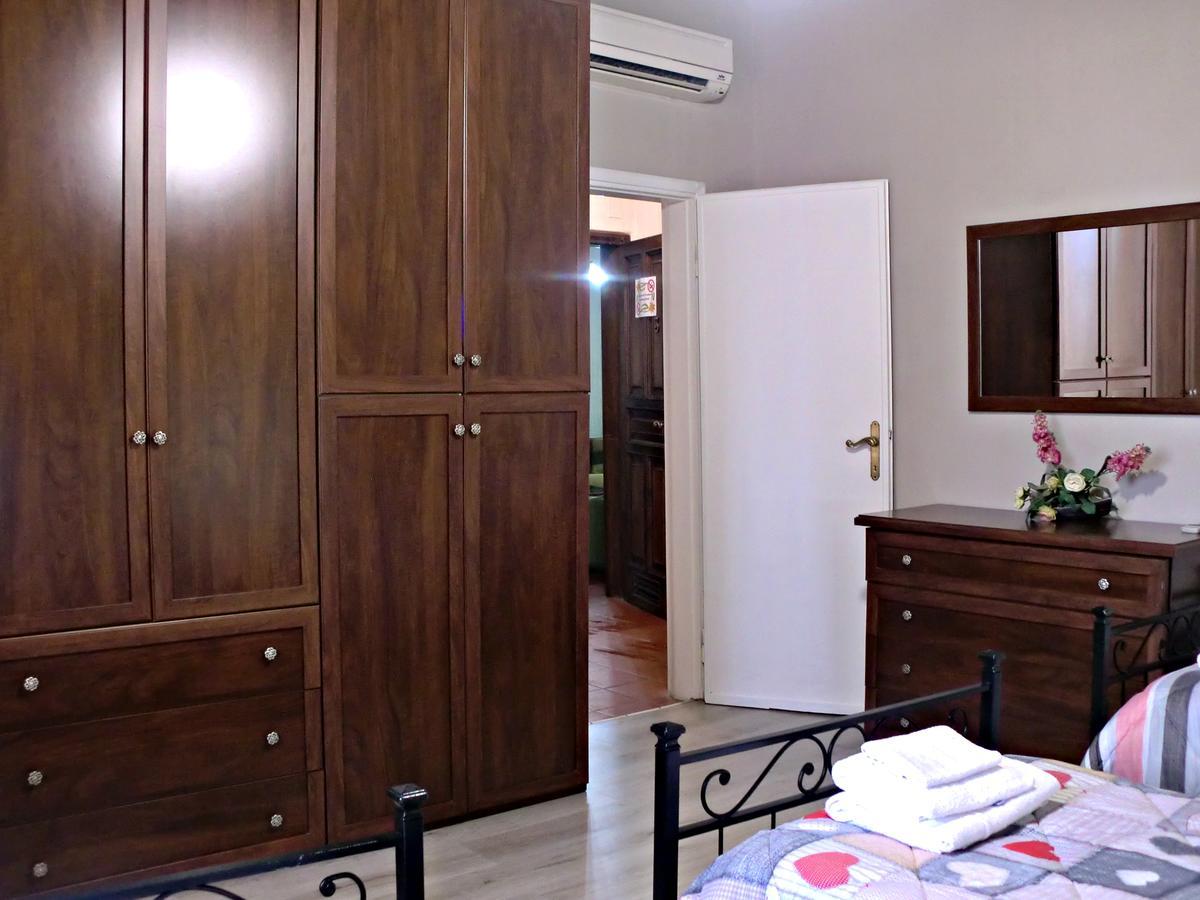 Tuscan Sun Holiday Apartments Λούκα Δωμάτιο φωτογραφία